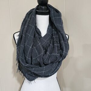 Black and White Plaid Scarf